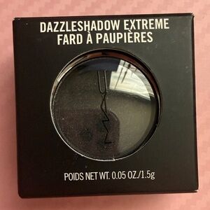 MAC Cosmetics Dazzleshadow Extreme Eyeshadow